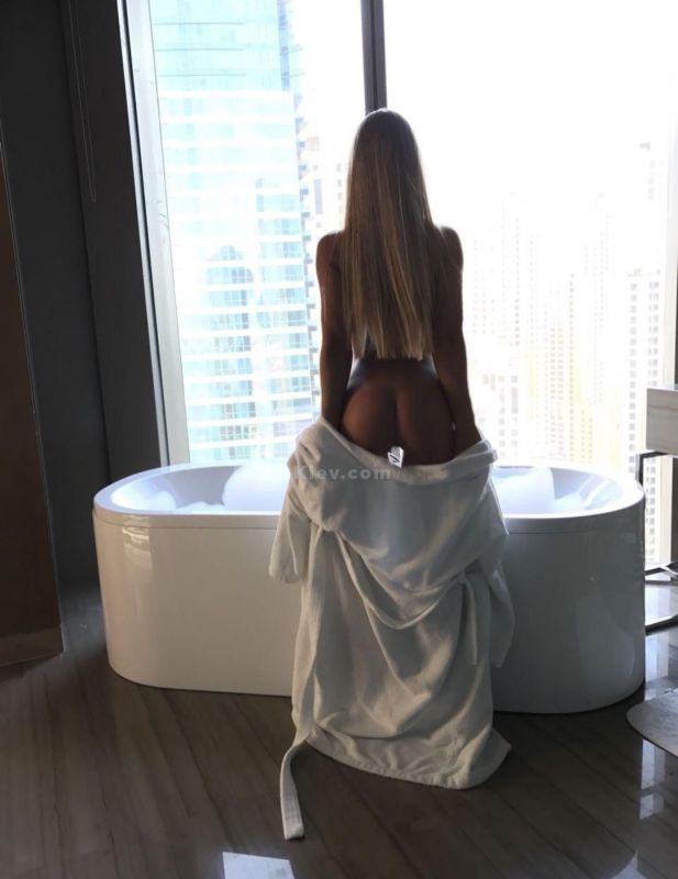 Kyiv escort : Vikusya - photo 3