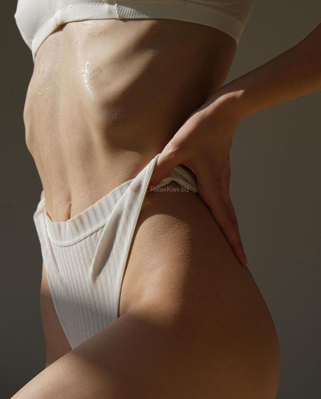 Kyiv escort : Massazh - photo 2