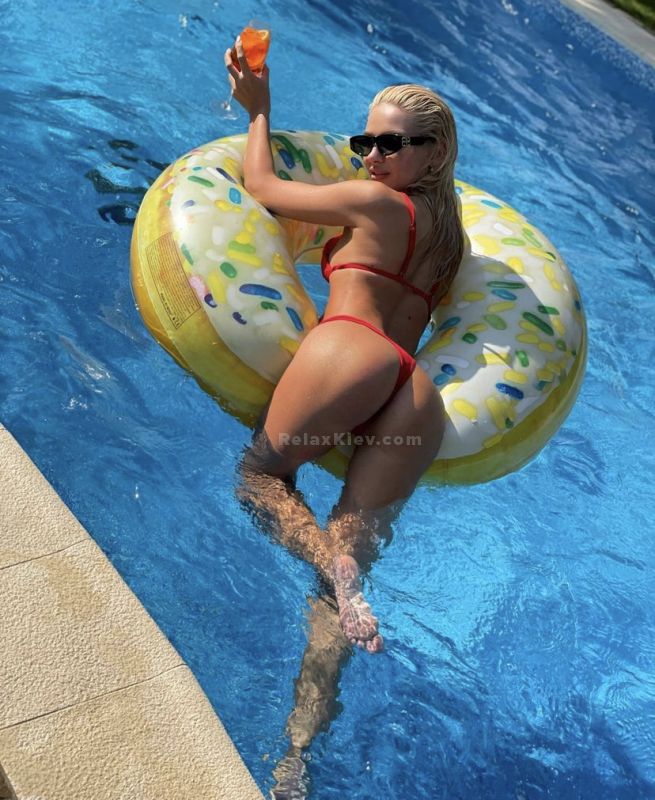 Kyiv escort : Polina - photo 1