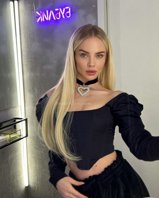 Kyiv escort : Olya - photo 1