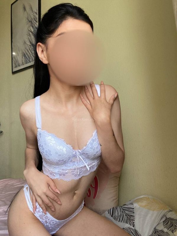 Kyiv escort : Viktoriya - photo 4