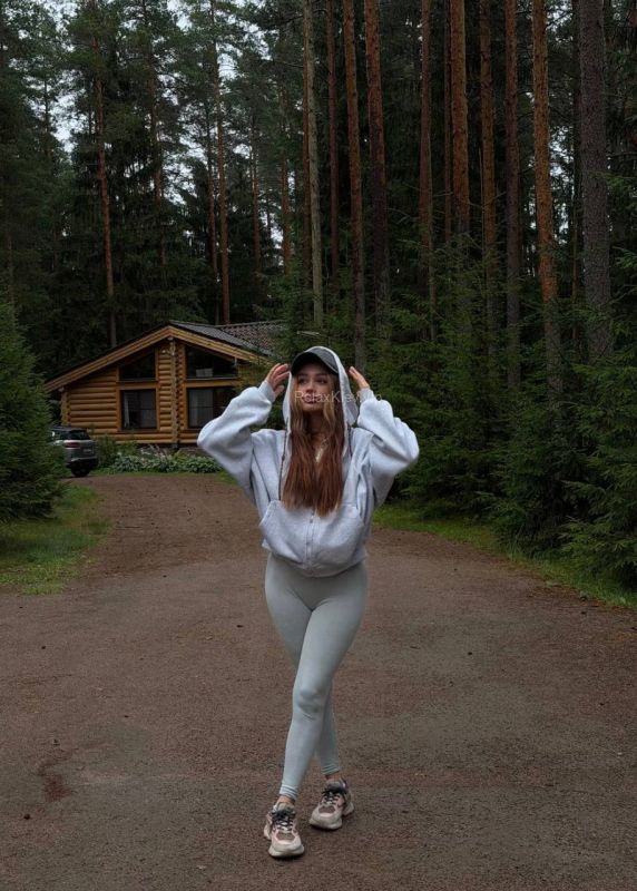 Kyiv escort : Kamilla - photo 3