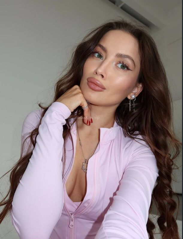 Kyiv escort : Karina - photo 1